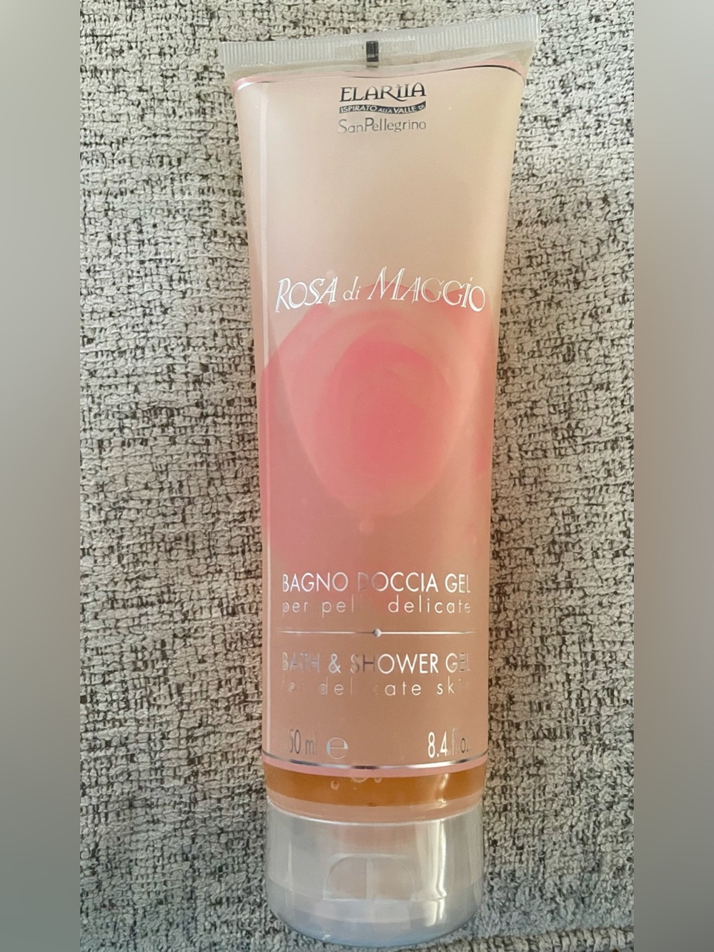 Elariia Rosa di Maggio Bath & Shower gel. 8.4 oz. SEALED. Perlier. New.